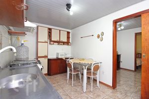 Image 43 - 237686