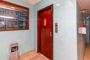 Image 41 - 237750