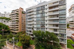 Image 34 - 237750