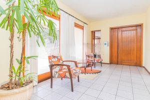Image 37 - 237759