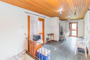 Image 33 - 237759