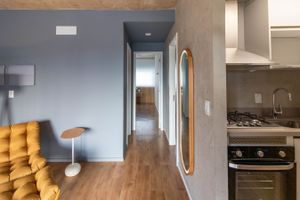 Image 3 - 237804