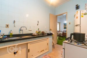 Image 17 - 237823