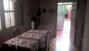 Image 4 - 237825
