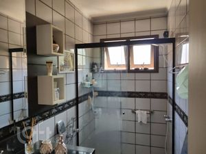 Image 12 - 237843
