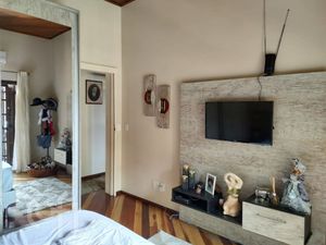 Image 8 - 237843