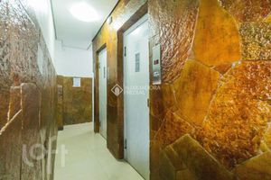 Image 17 - 237852