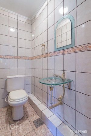 Image 8 - 237857