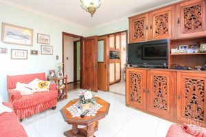 Image 13 - 237875