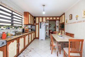 Image 42 - 237875