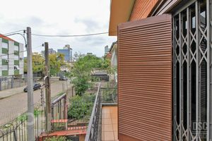 Image 76 - 237875