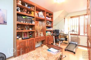 Image 34 - 237875