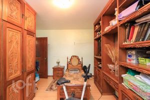 Image 37 - 237875