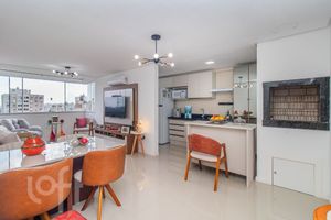 Image 31 - 237906