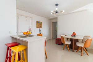 Image 14 - 237906