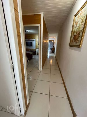 Image 17 - 237944