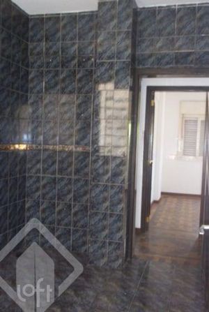 Image 8 - 237988
