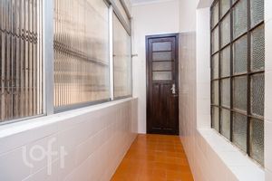Image 31 - 238017
