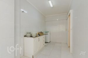 Image 13 - 238137