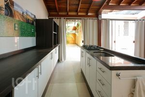 Image 34 - 238183
