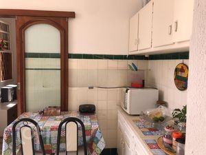 Image 18 - 238313
