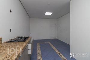Image 20 - 238599