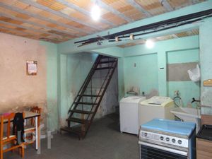 Image 18 - 238778