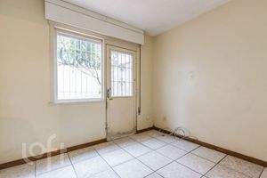 Image 17 - 238844