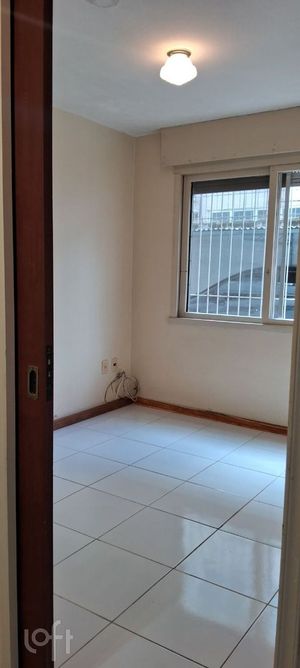 Image 0 - 238844