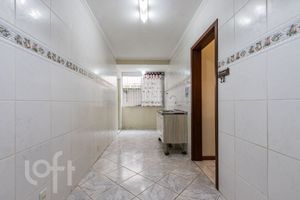Image 5 - 238844