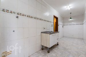 Image 11 - 238844