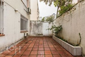 Image 21 - 238844