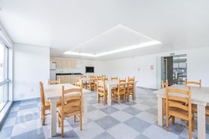 Image 29 - 238873