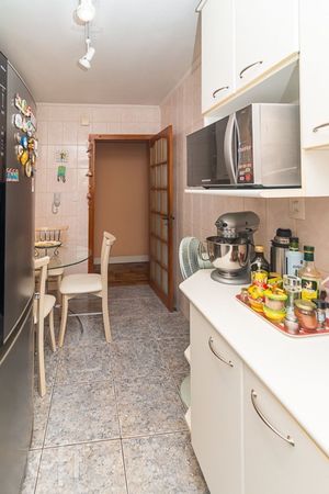 Image 13 - 238890
