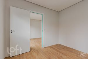 Image 31 - 238953
