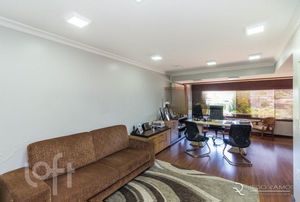 Image 21 - 239078