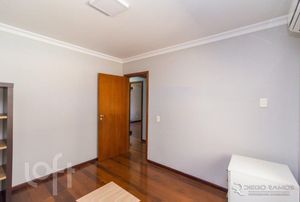 Image 38 - 239078