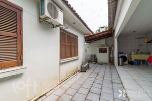 Image 23 - 239154