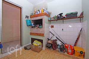 Image 38 - 239234