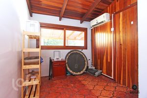 Image 19 - 239234