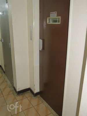 Image 19 - 239316