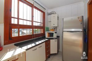 Image 3 - 239322