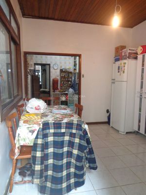 Image 12 - 239326