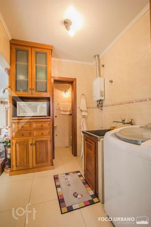 Image 17 - 239396