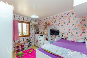 Image 18 - 239428