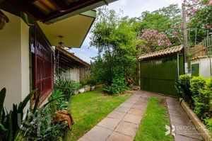Image 38 - 239428