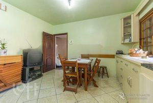 Image 11 - 239509