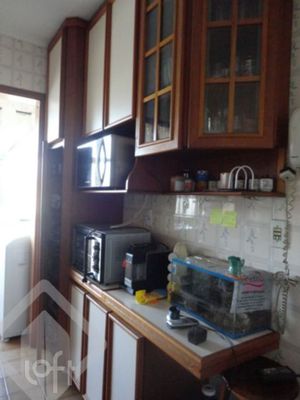 Image 20 - 239600