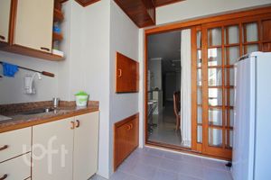 Image 16 - 239666