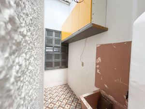 Image 4 - 239667